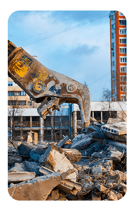 Abrissgenehmigung erteilt. Abriss begonnen.