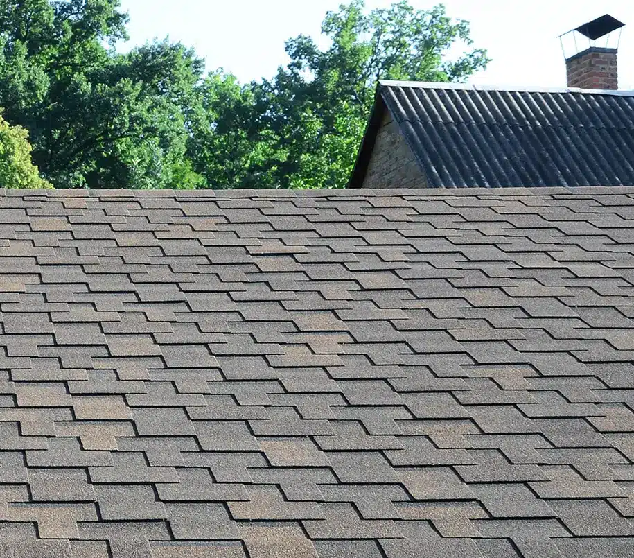 Mit Dachpappe gedecktes Dach