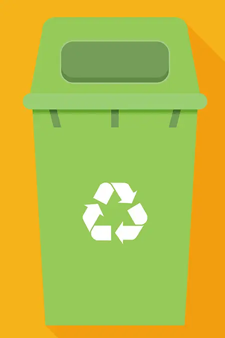 Grüne Recyclingtonne mit Symbol